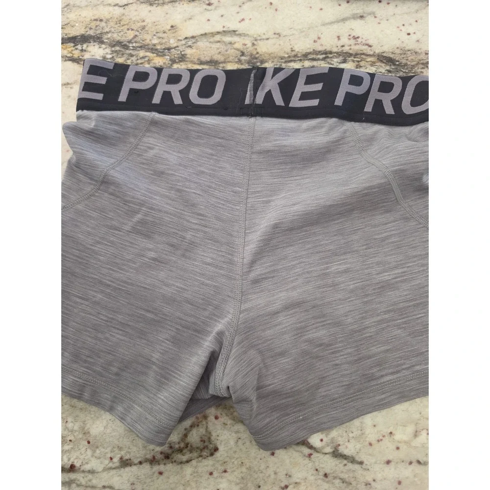Nike pro womens gray 3